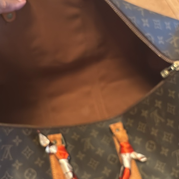 - Louis Vuitton Monogram Keep All Bandouliere 55 Bag - Picture 7 of 11